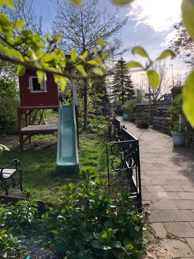 Houseboat Apartment With Water Terrace, Free Parking, Free Bikes & Fast Wifi อัมสเตอร์ดัม ภายนอก รูปภาพ