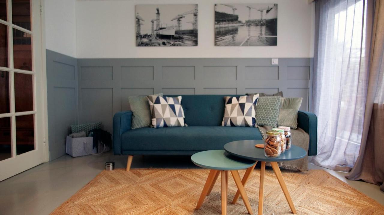 Houseboat Apartment With Water Terrace, Free Parking, Free Bikes & Fast Wifi อัมสเตอร์ดัม ภายนอก รูปภาพ